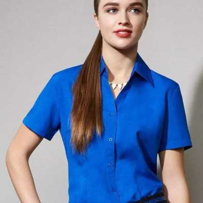 Biz Collection Women’s Plain Oasis Short Sleeve Shirt Lb3601 Profile Picture